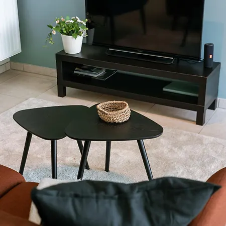 Huswell - Cozy Seaside With Terrace In Apartmán *