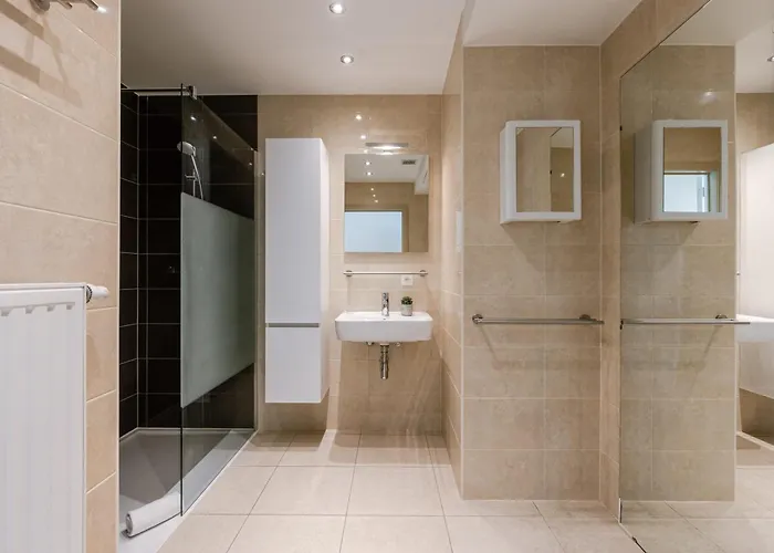 Huswell - Cozy Seaside With Terrace In Appartement