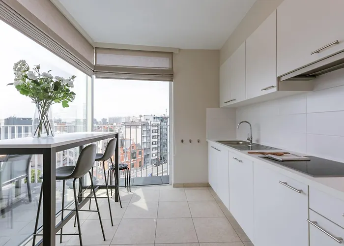 Huswell - Cozy Seaside With Terrace In Appartement Oostende